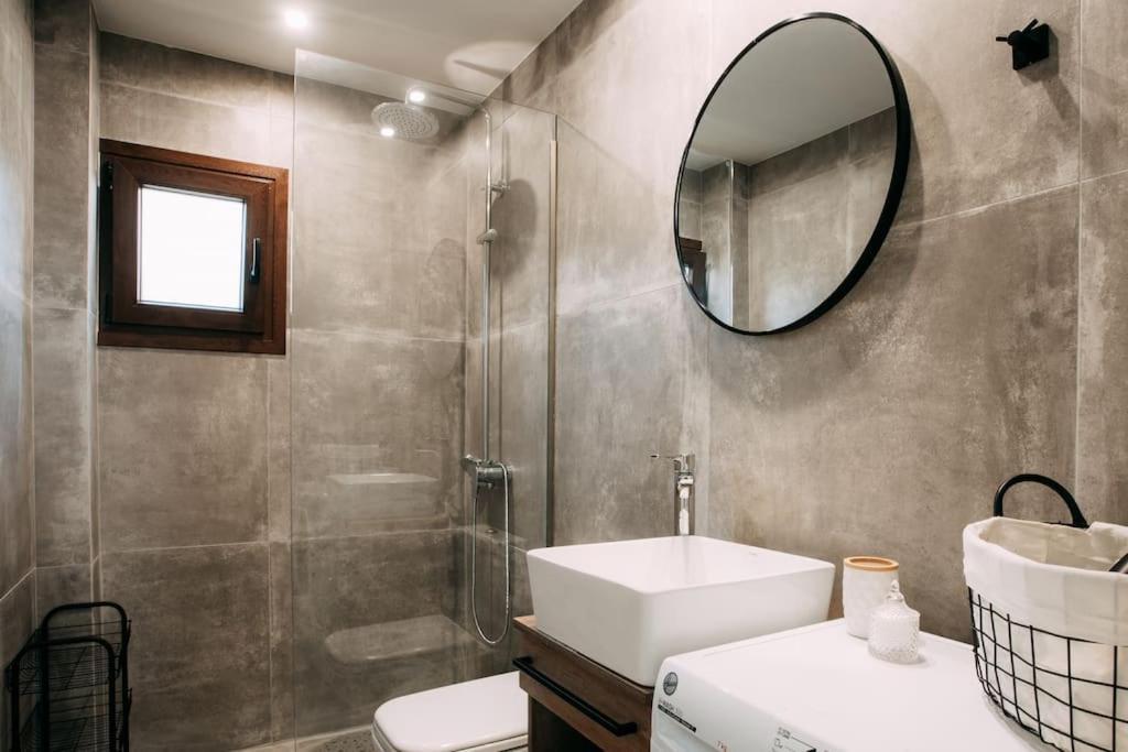 Lux Studio Near Center Ираклион Экстерьер фото